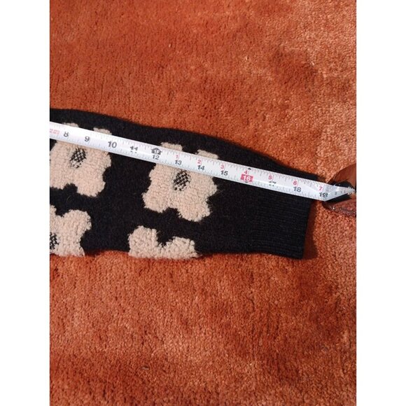 Sadie & Sage  Oversized Chunkyknit Oversized‎ 3D Floral Women's Sweater Cardigan - Picture 6 of 8